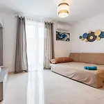 Sliema A28 - 5 Mins Walk To Valletta Ferry - Shopping Mall And Bay Sleeps 7 By Quicktrips Gzira