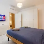 Sliema A28 - 5 Mins Walk To Valletta Ferry - Shopping Mall And Bay Sleeps 7 By Quicktrips 公寓 *