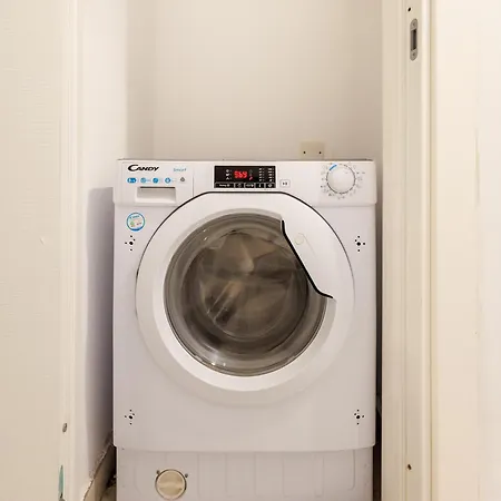 Sliema A28 - 5 Mins Walk To Valletta Ferry - Shopping Mall And Bay Sleeps 8 By Quicktrips Gzira