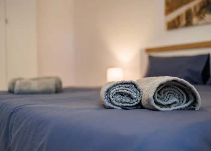 Appartement Sliema A28 - 5 Mins Walk To Valletta Ferry - Shopping Mall And Bay Sleeps 8 By Quicktrips Gzira